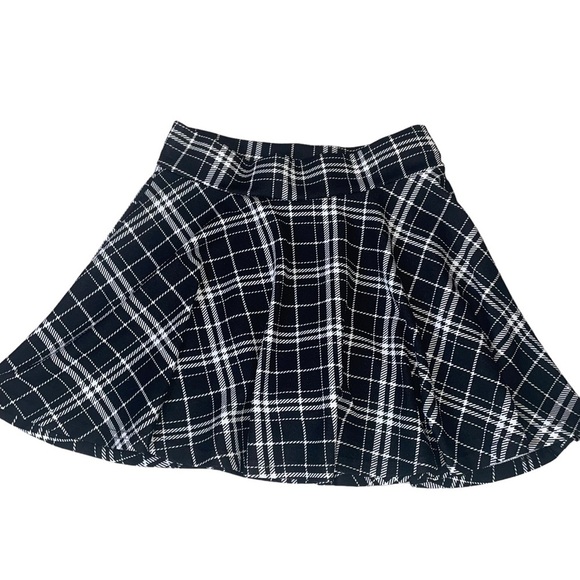 💋Bundle 4 items for $20. Add items💋 to a bundle - Picture 7 of 11